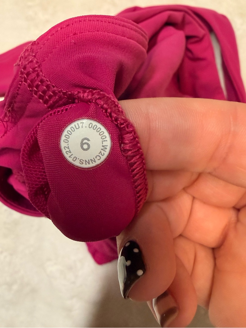 Lululemon Stash It Bra Ripened Raspberry size 6 - Picture 5 of 5